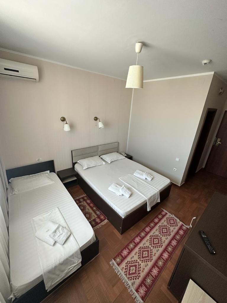 Hotel Promenada Mamaia Exteriör bild