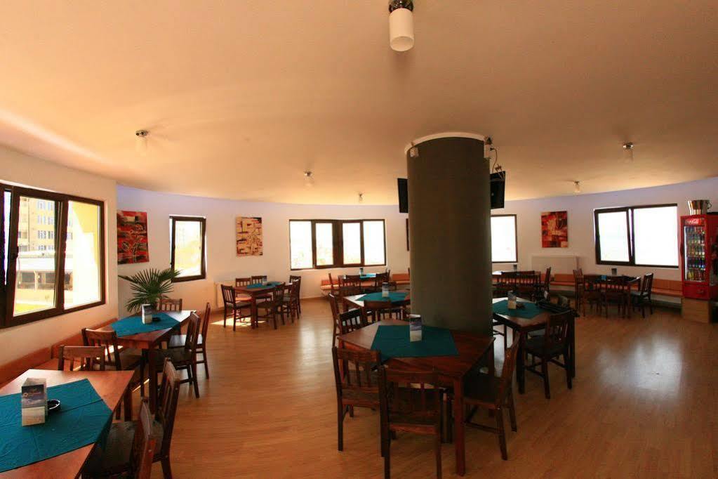Hotel Promenada Mamaia Exteriör bild
